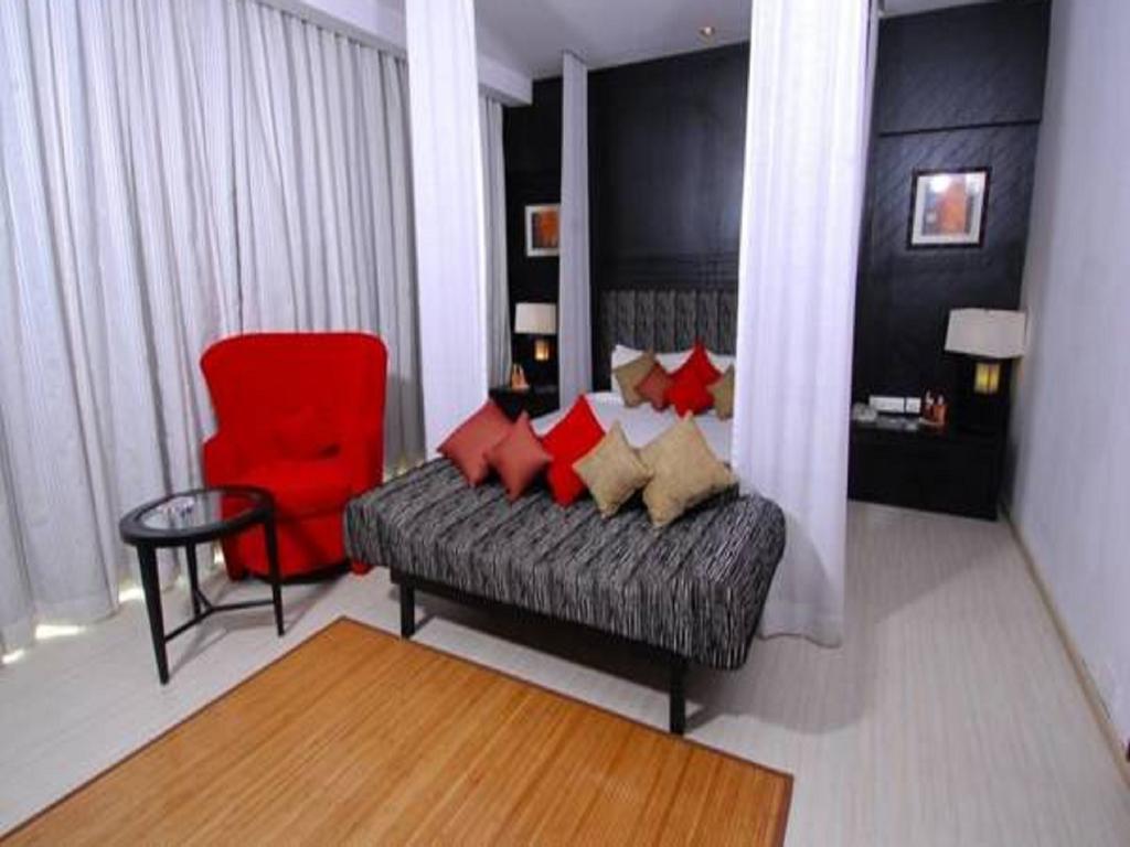 The Platinum, Boutique Business Hotel Hyderabad Exterior photo